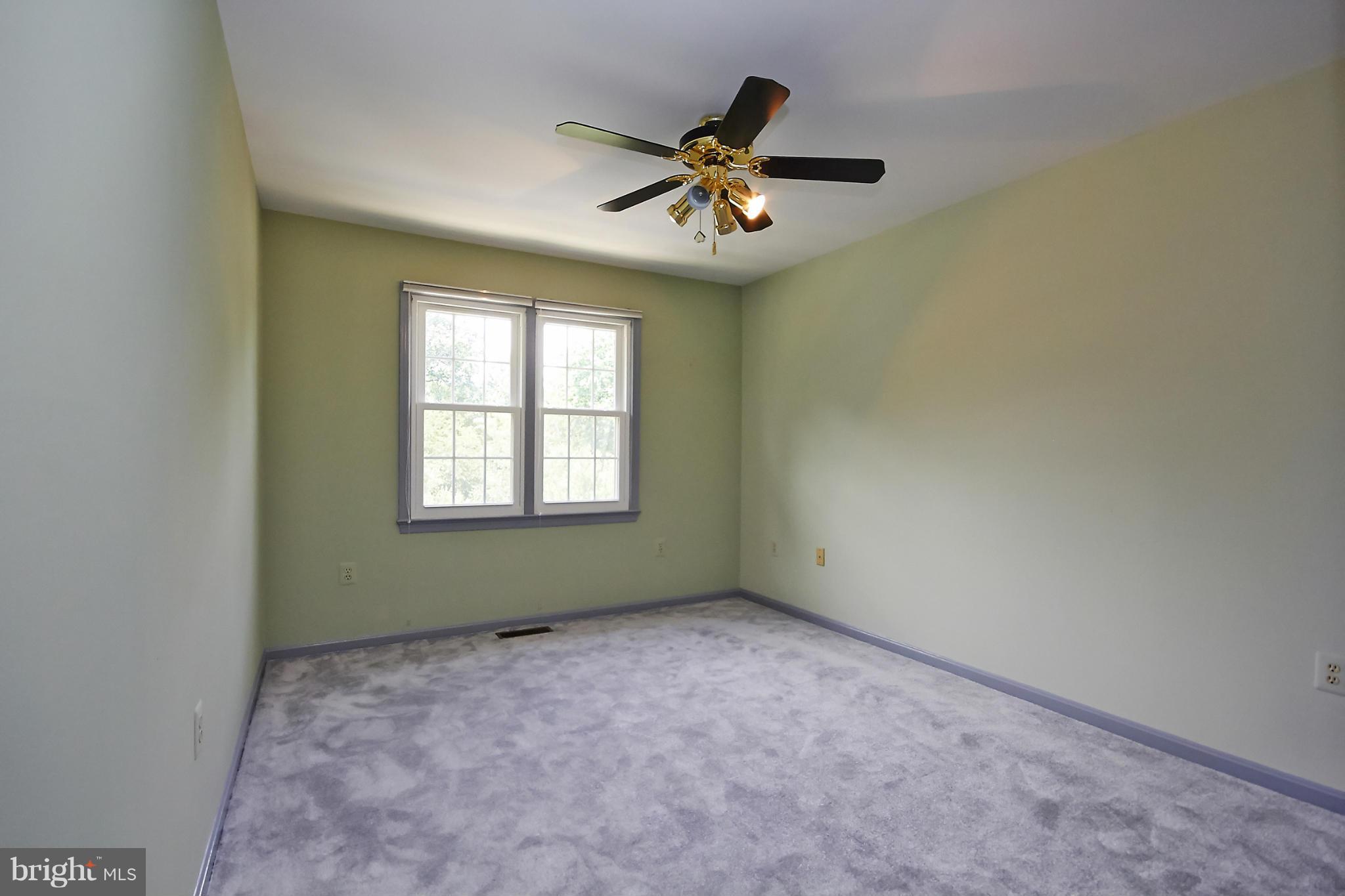 TYSONS TOWNES - Residential