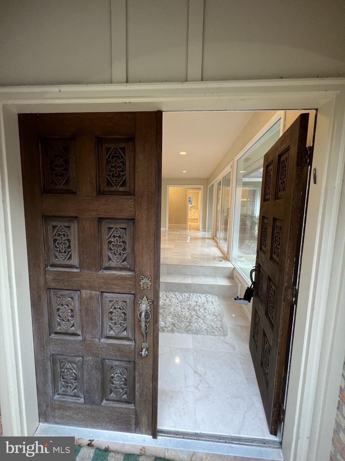 POTOMAC OUTSIDE - Residential Lease