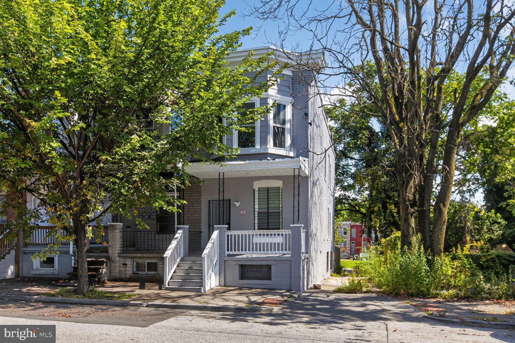 SANDTOWN-WINCHESTER - Residential