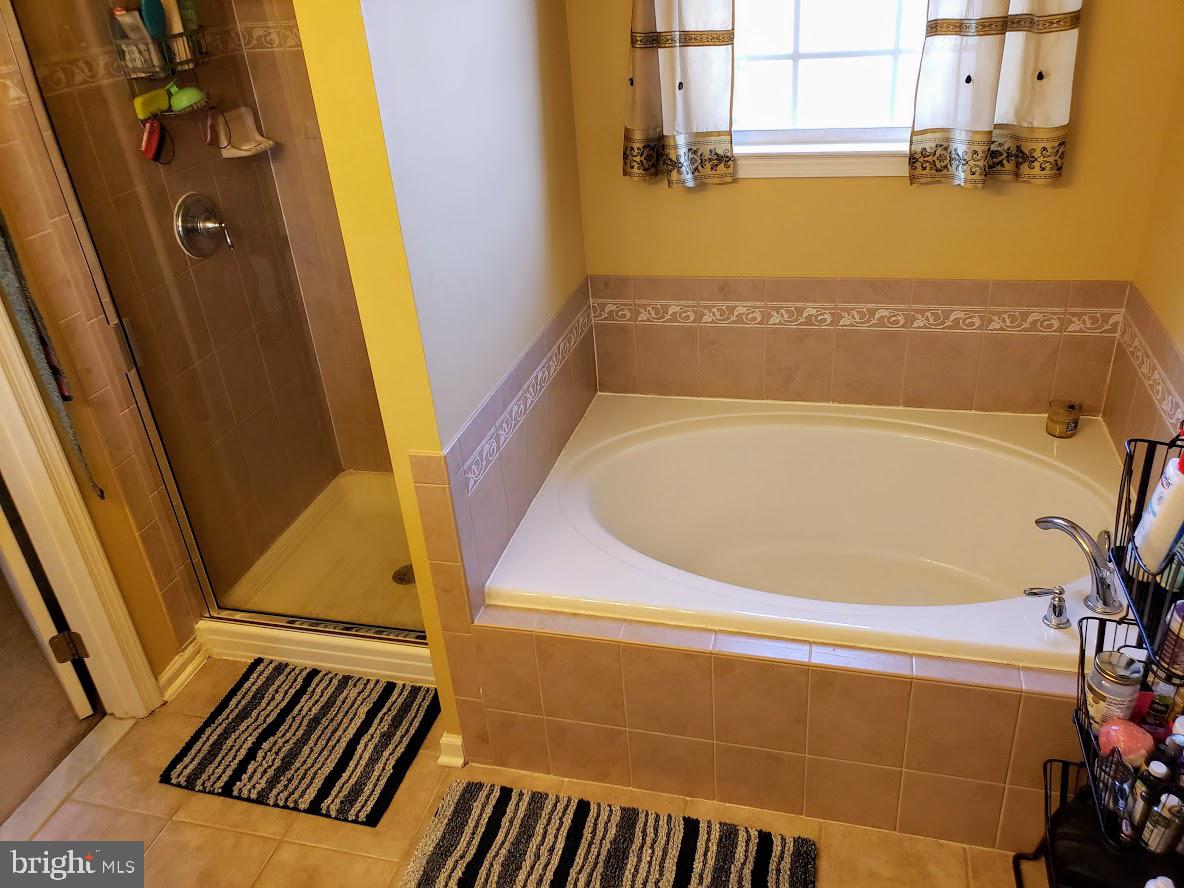 RIDGELY FOREST - Residential Lease