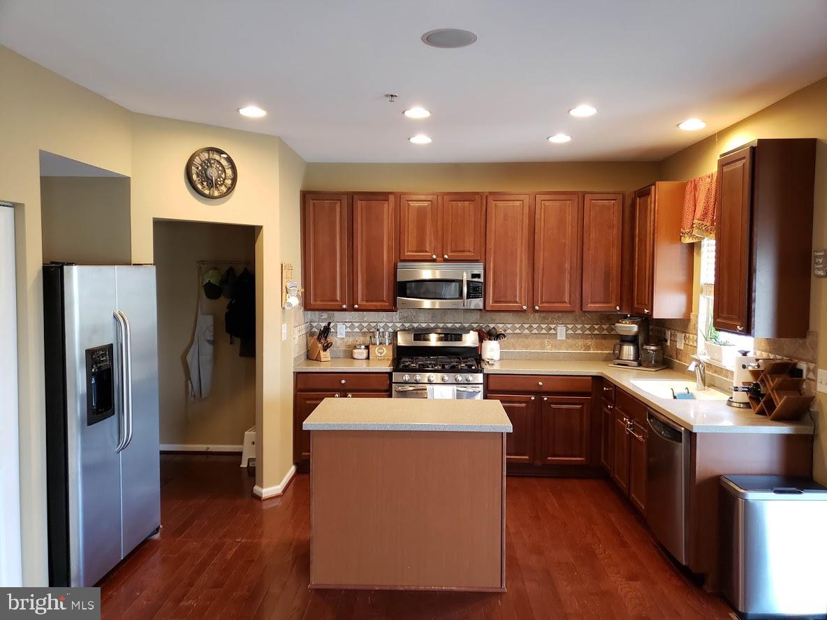 RIDGELY FOREST - Residential Lease