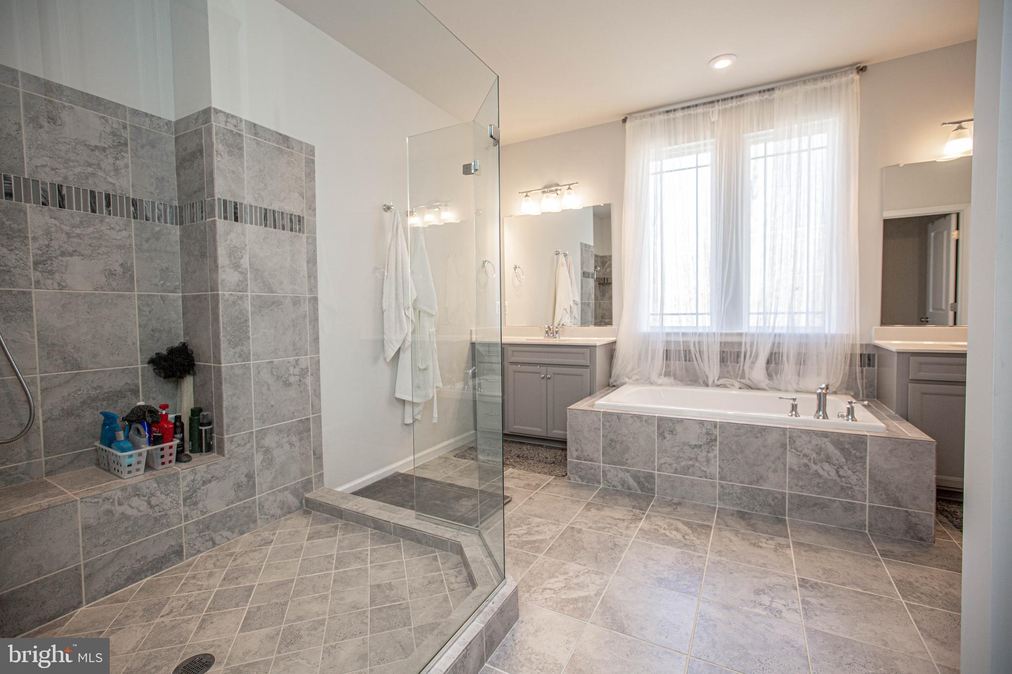 EMBREY MILL - Residential