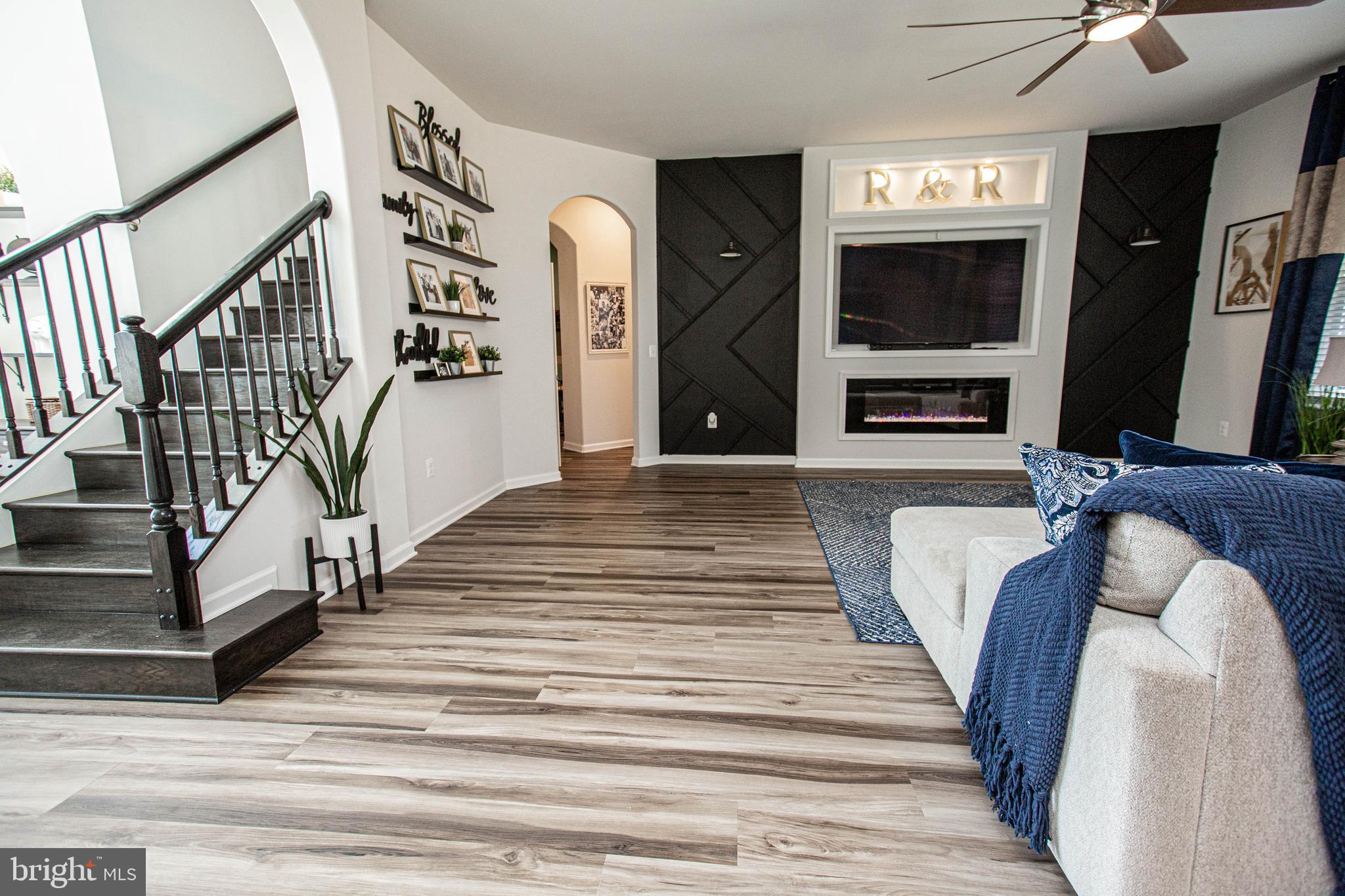 EMBREY MILL - Residential