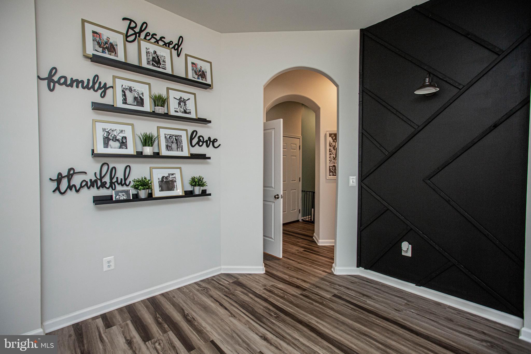 EMBREY MILL - Residential