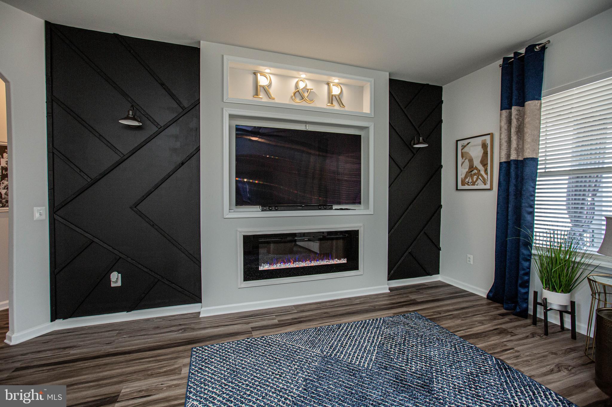 EMBREY MILL - Residential