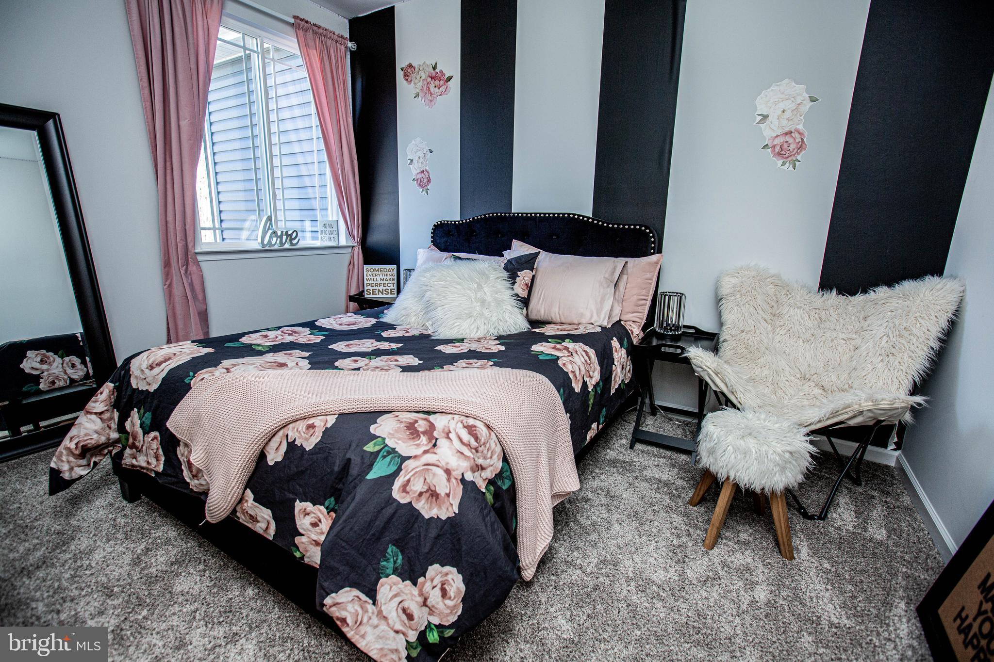 EMBREY MILL - Residential