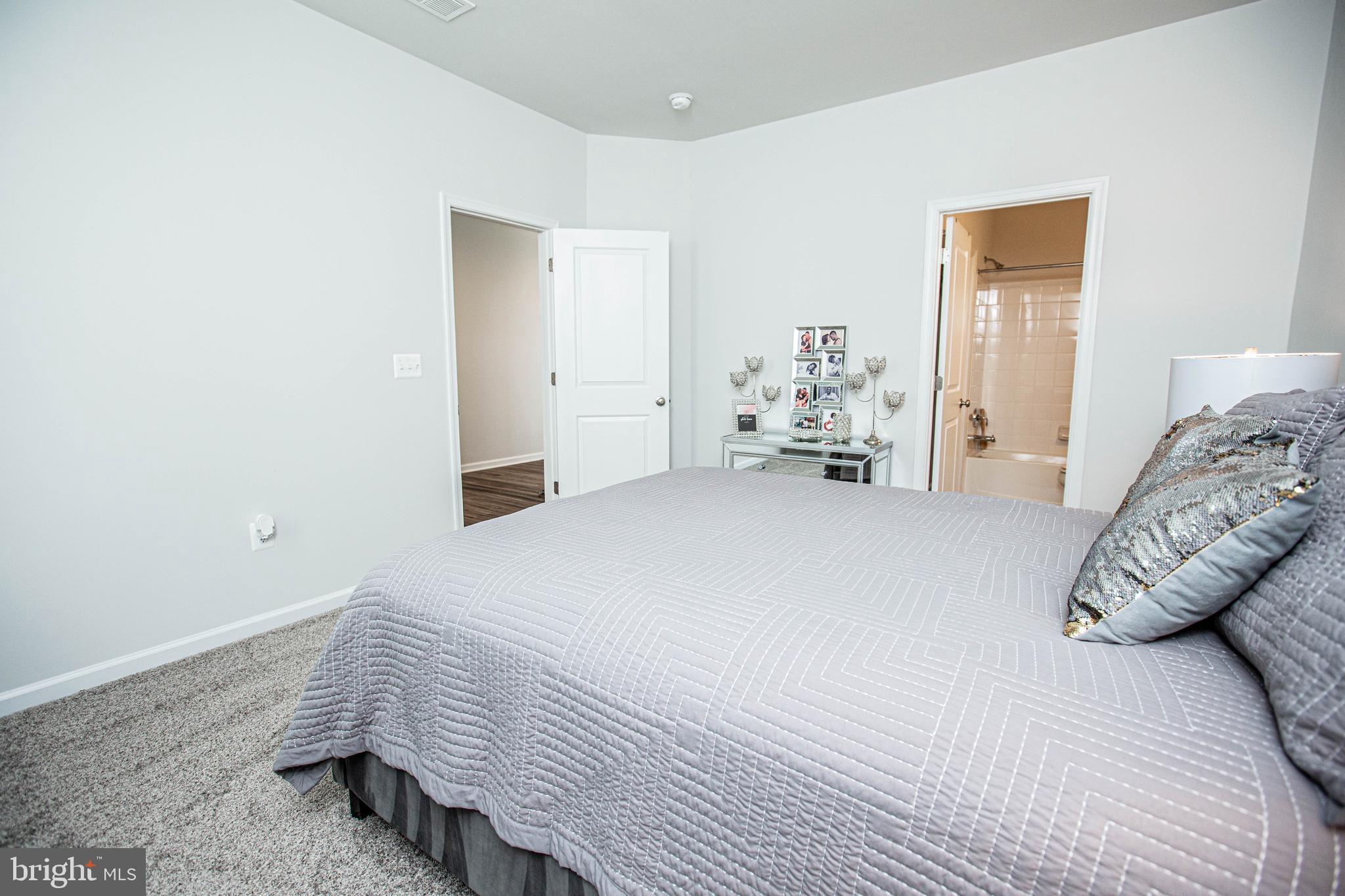 EMBREY MILL - Residential