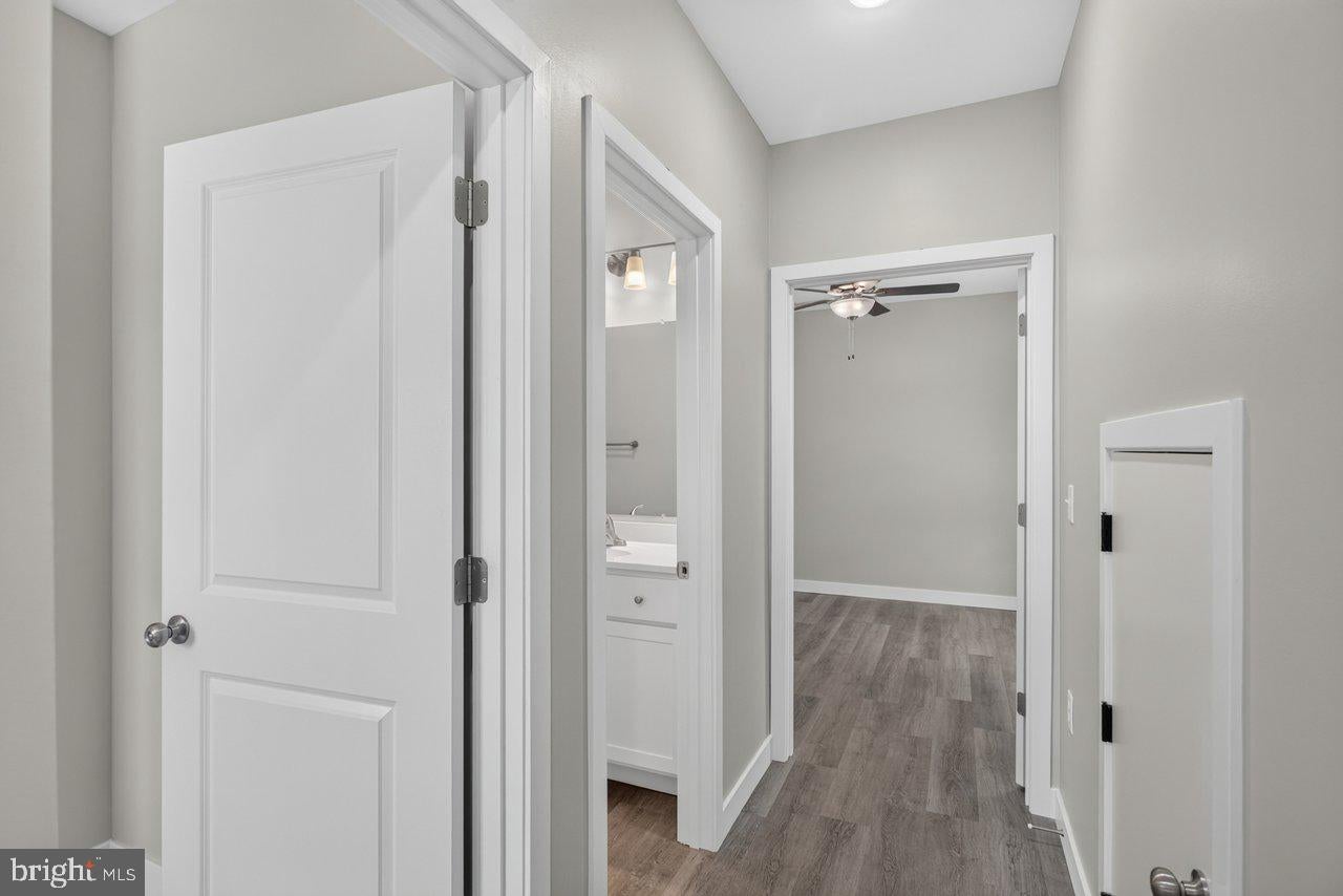 105 WILLOWSTONE COURT