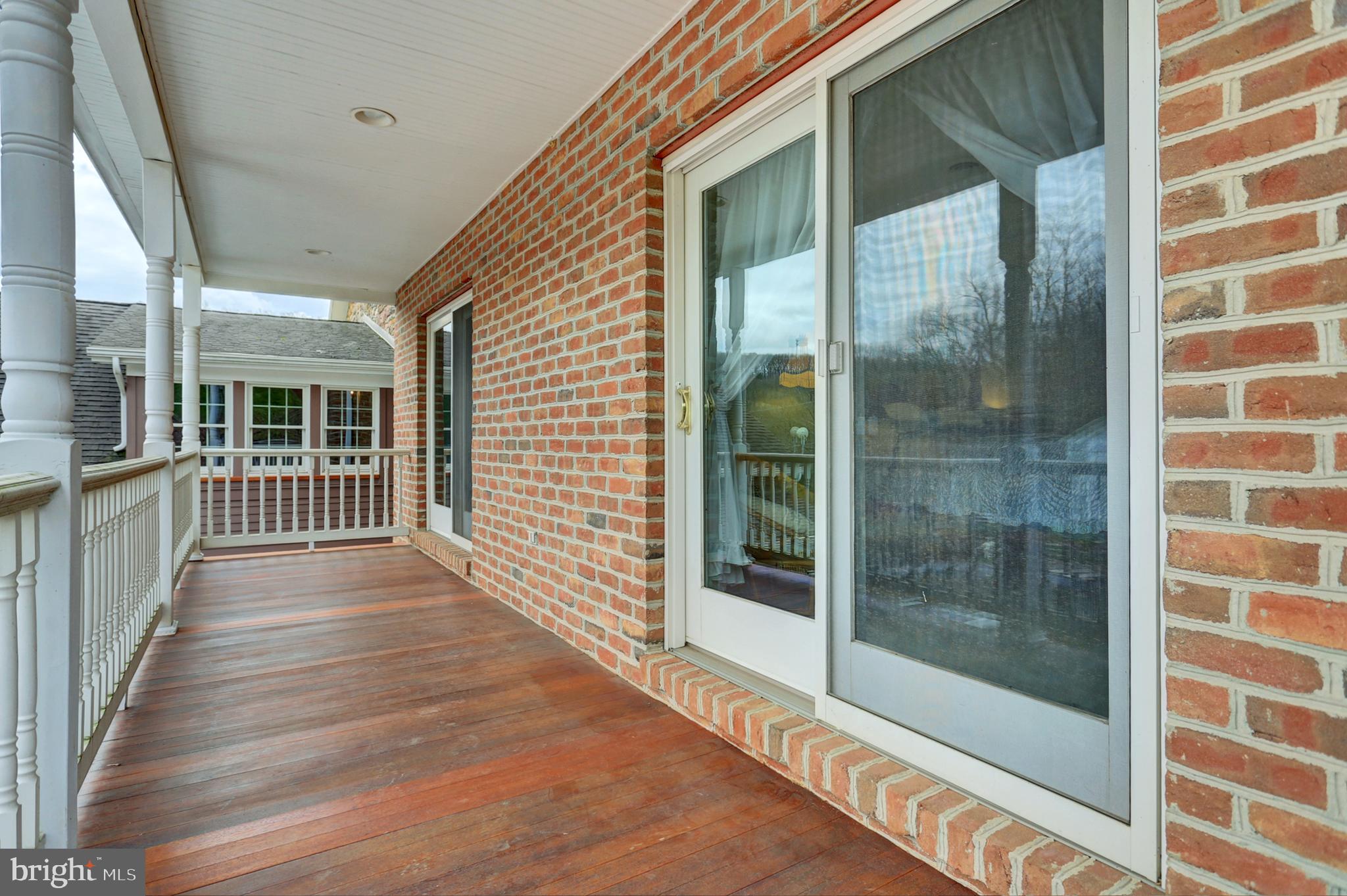 LIONERS CREEK - Residential