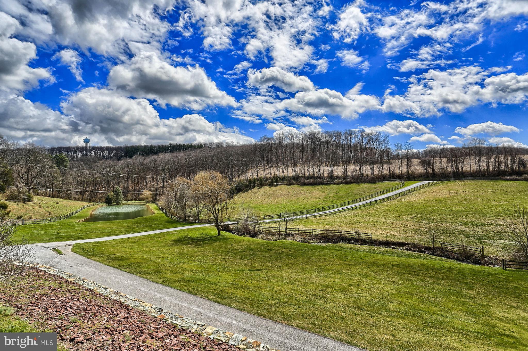 LIONERS CREEK - Residential