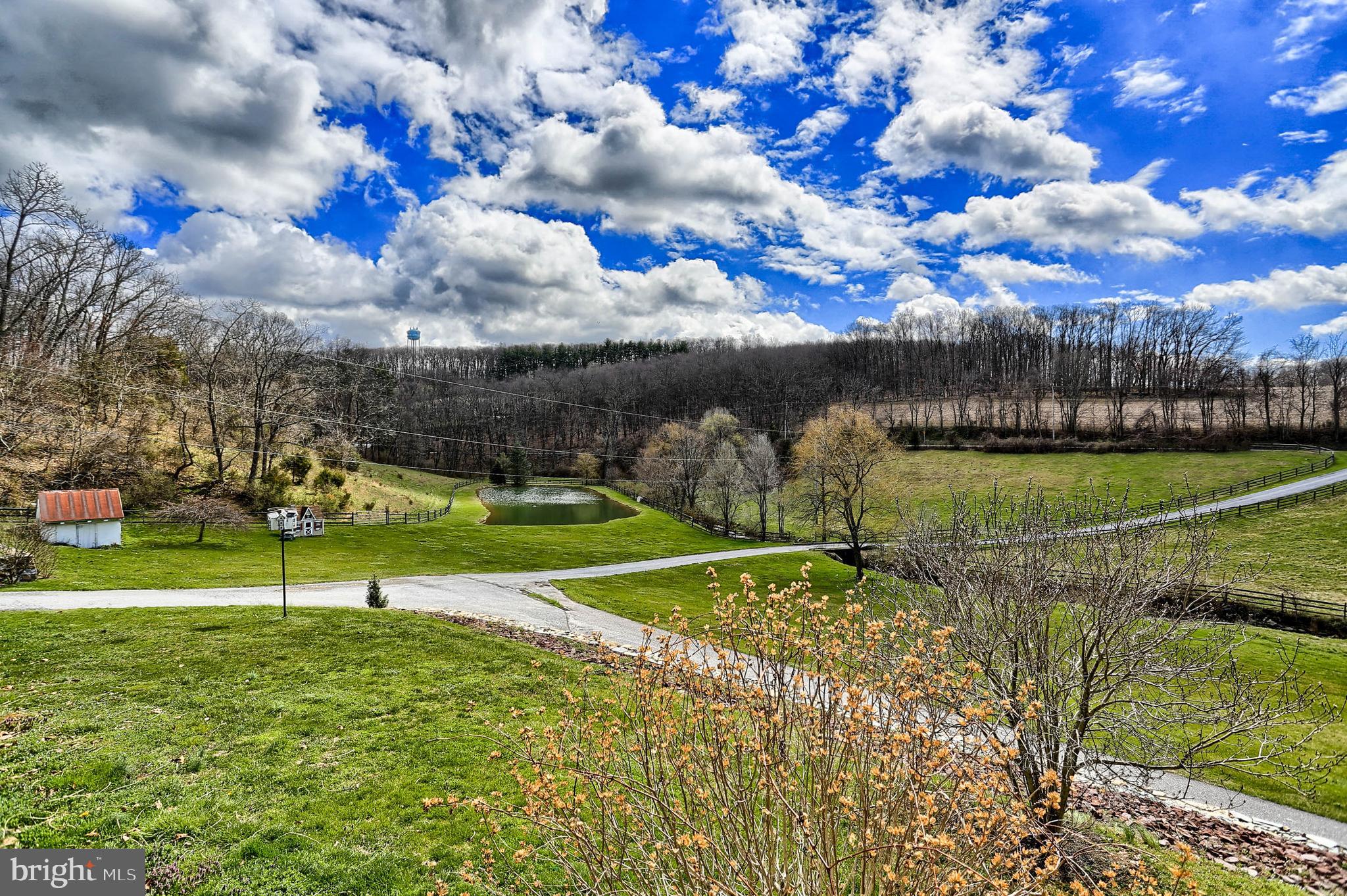 LIONERS CREEK - Residential