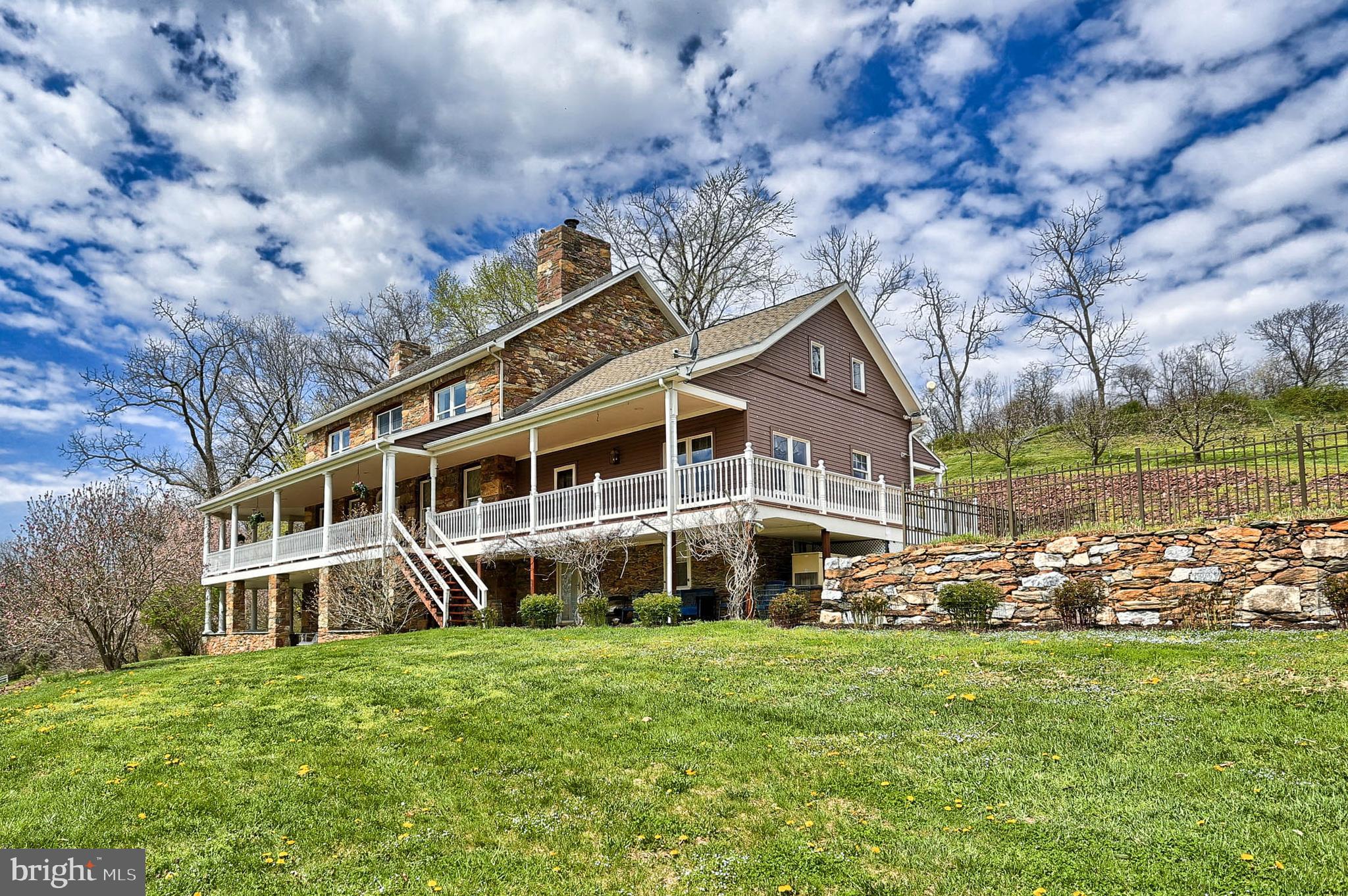 LIONERS CREEK - Residential