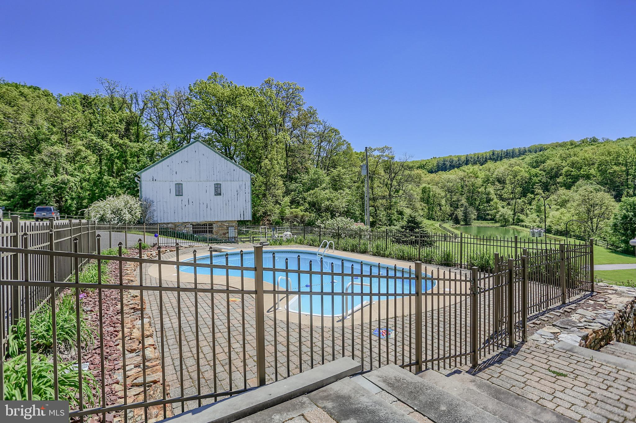 LIONERS CREEK - Residential