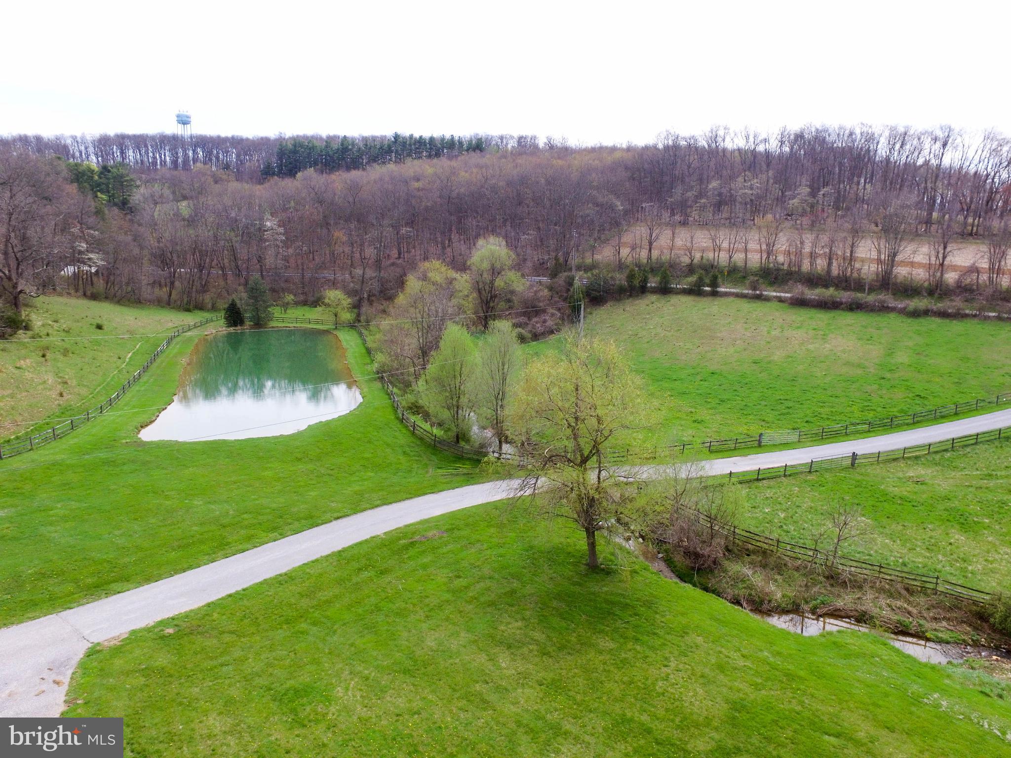 LIONERS CREEK - Residential