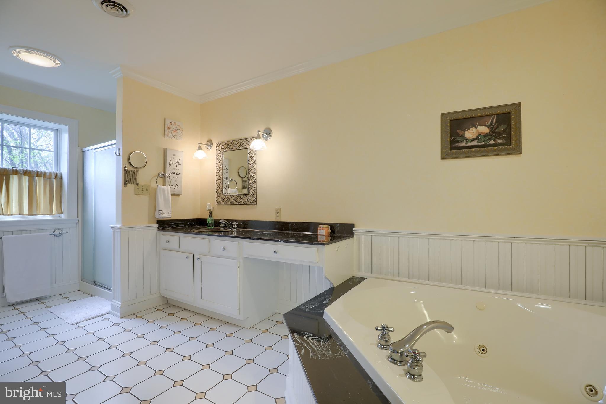 LIONERS CREEK - Residential