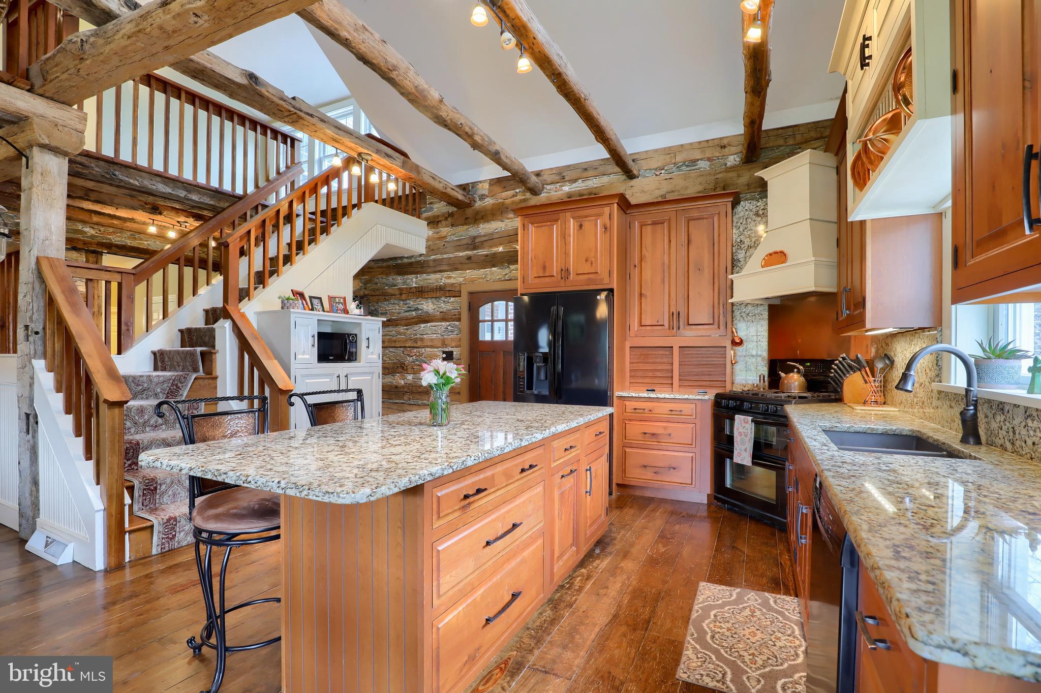 LIONERS CREEK - Residential