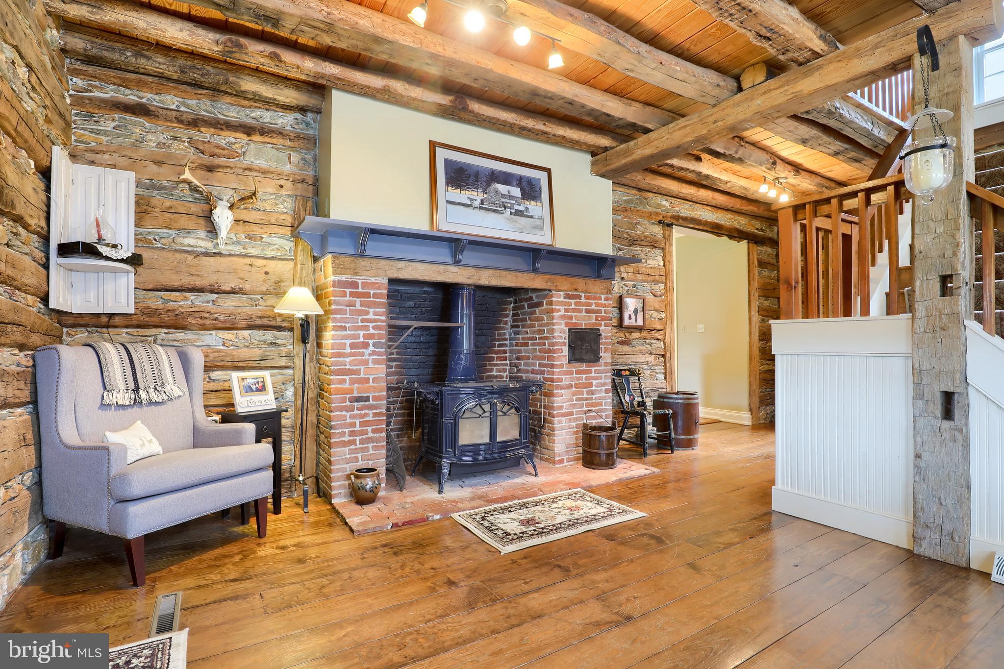 LIONERS CREEK - Residential