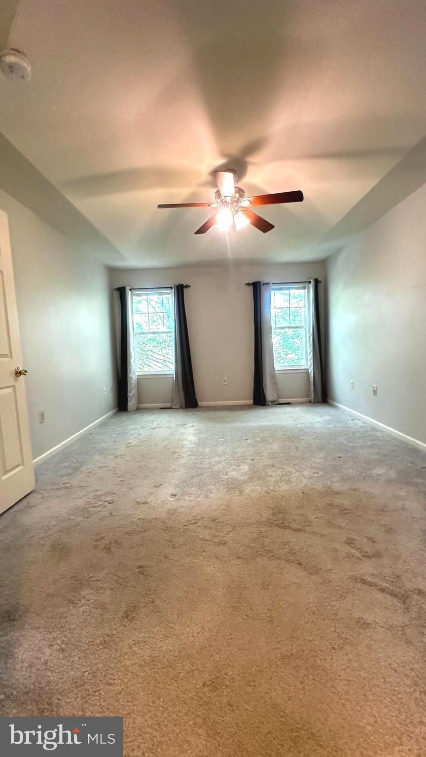 CHARLESTOWN OAKS - Residential