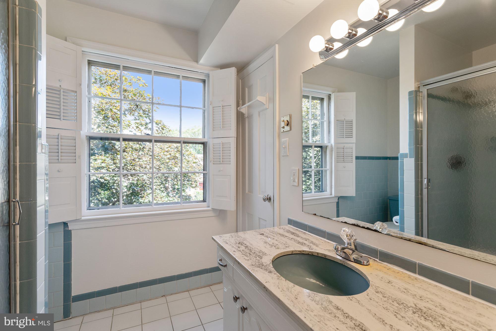 OLDE BELHAVEN TOWNE - Residential