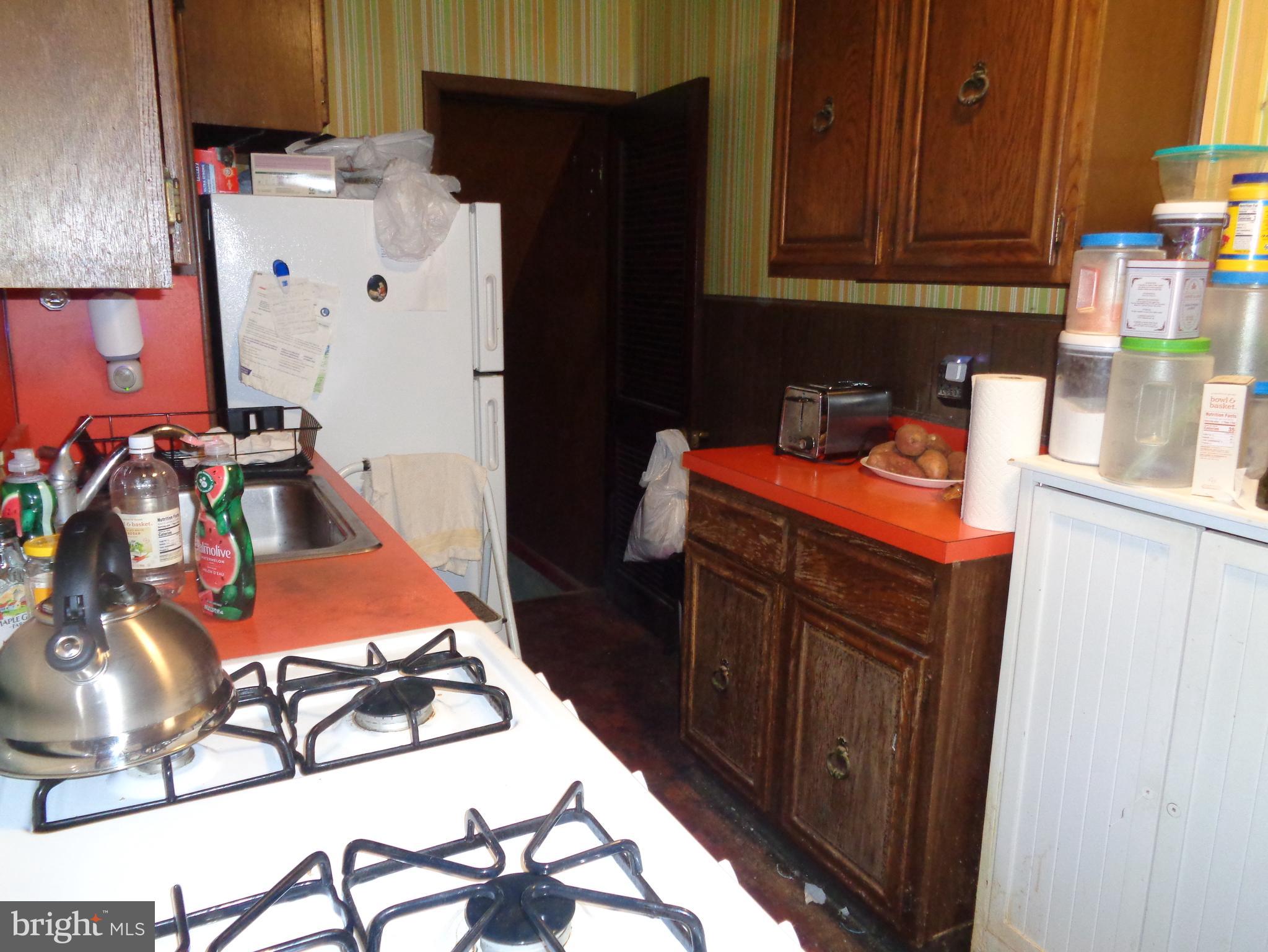 MAYFAIR (EAST) - Residential