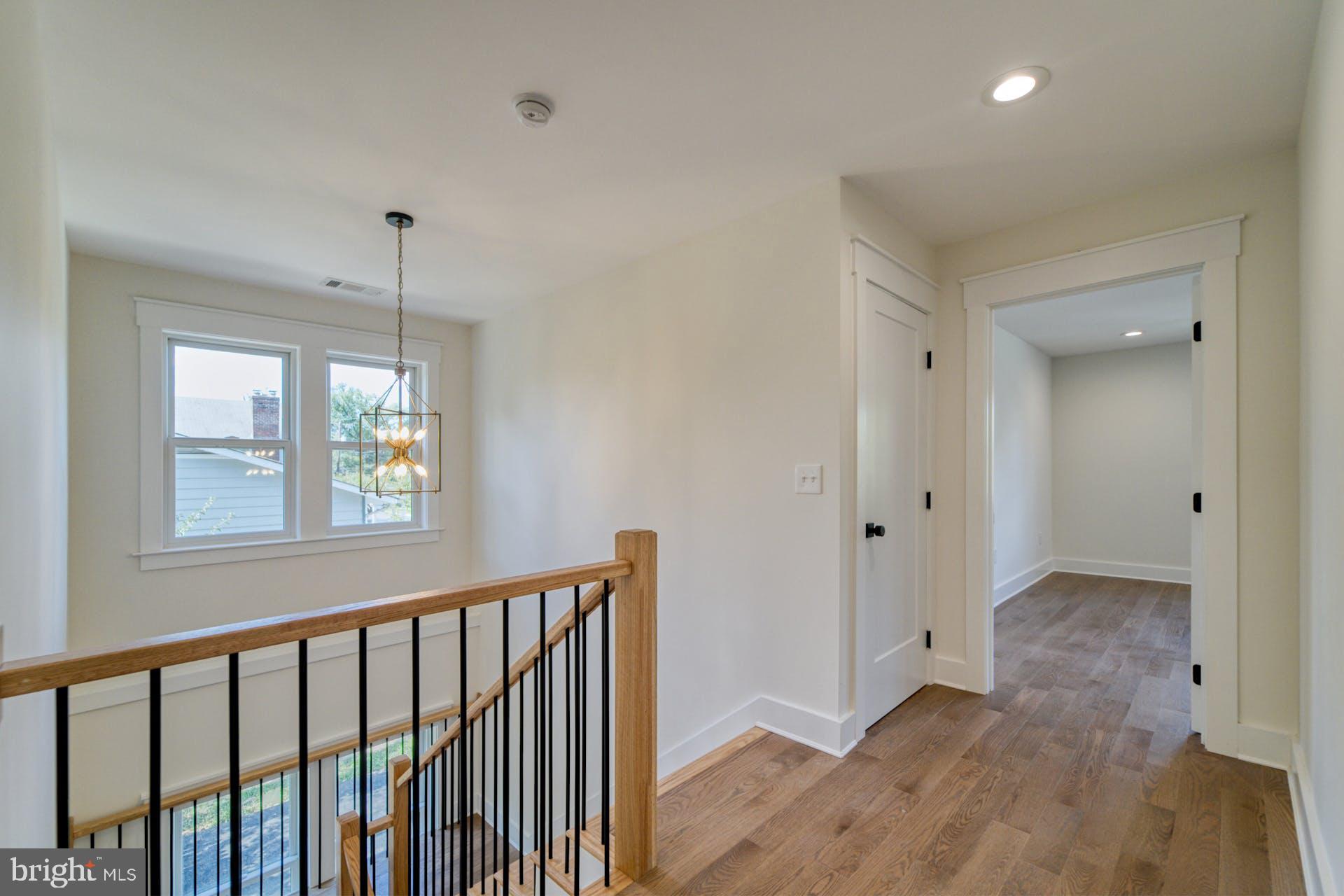 RIVERDALE PARK - Residential