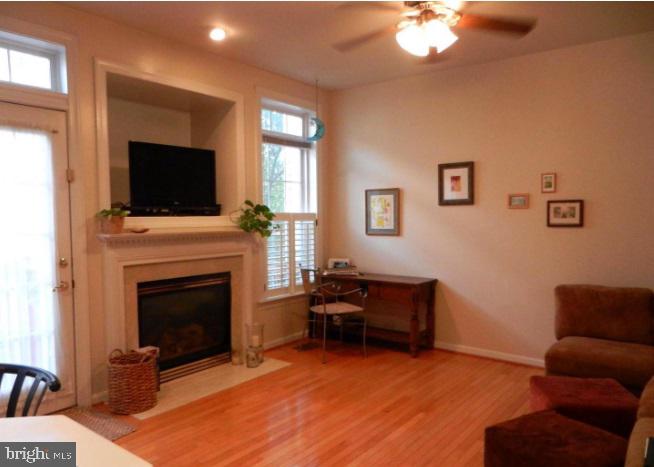 2822 LAURA GAE CIRCLE