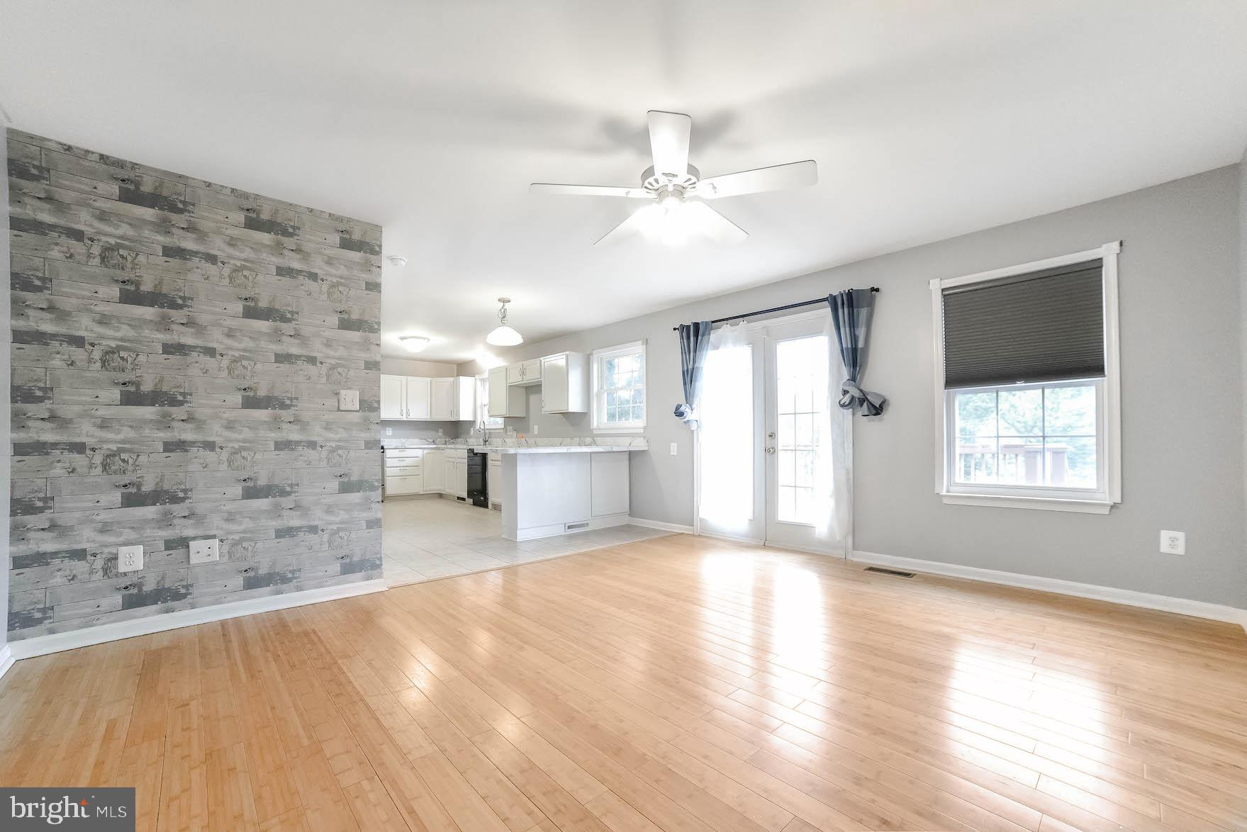 GREENBRIER - Residential