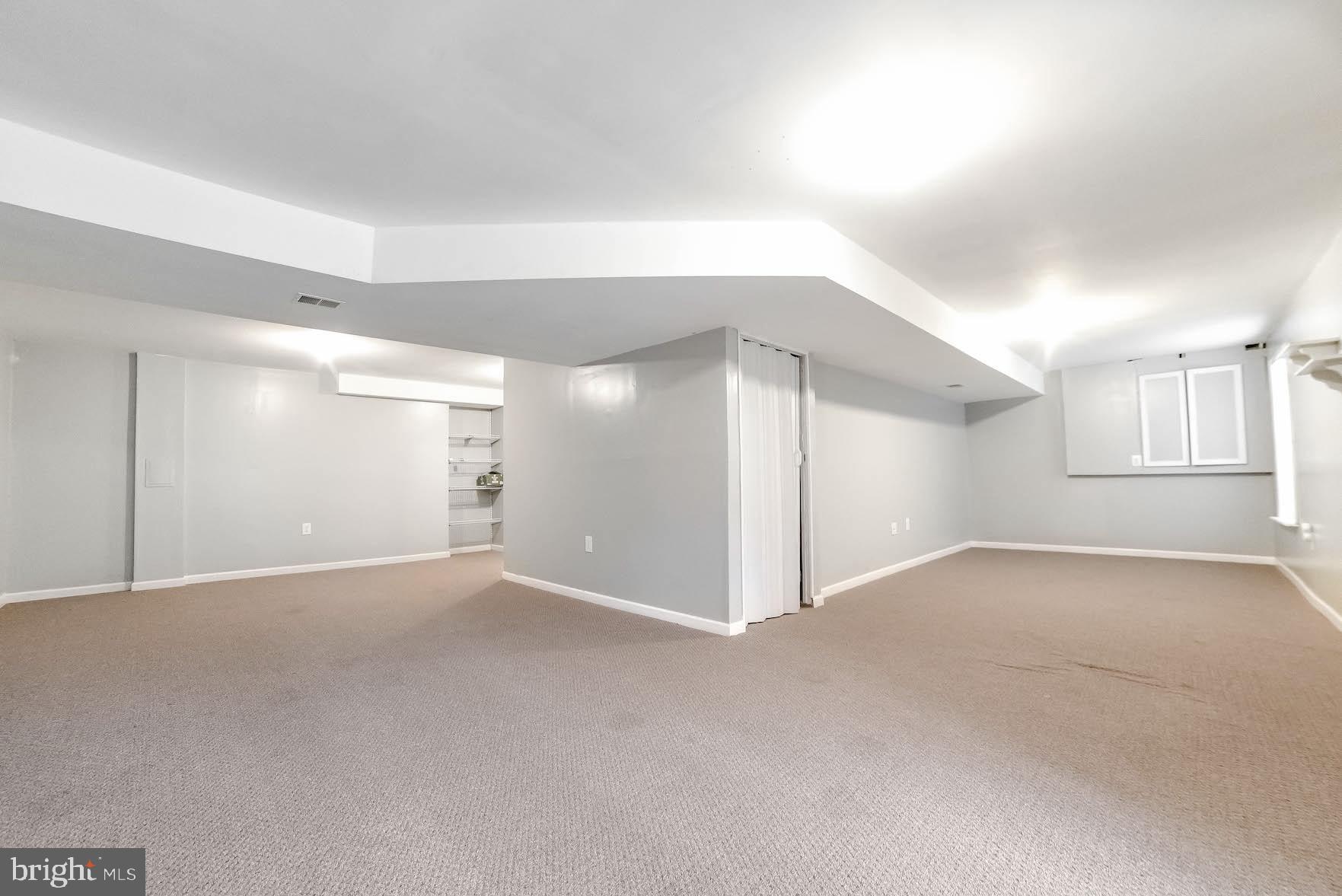 GREENBRIER - Residential