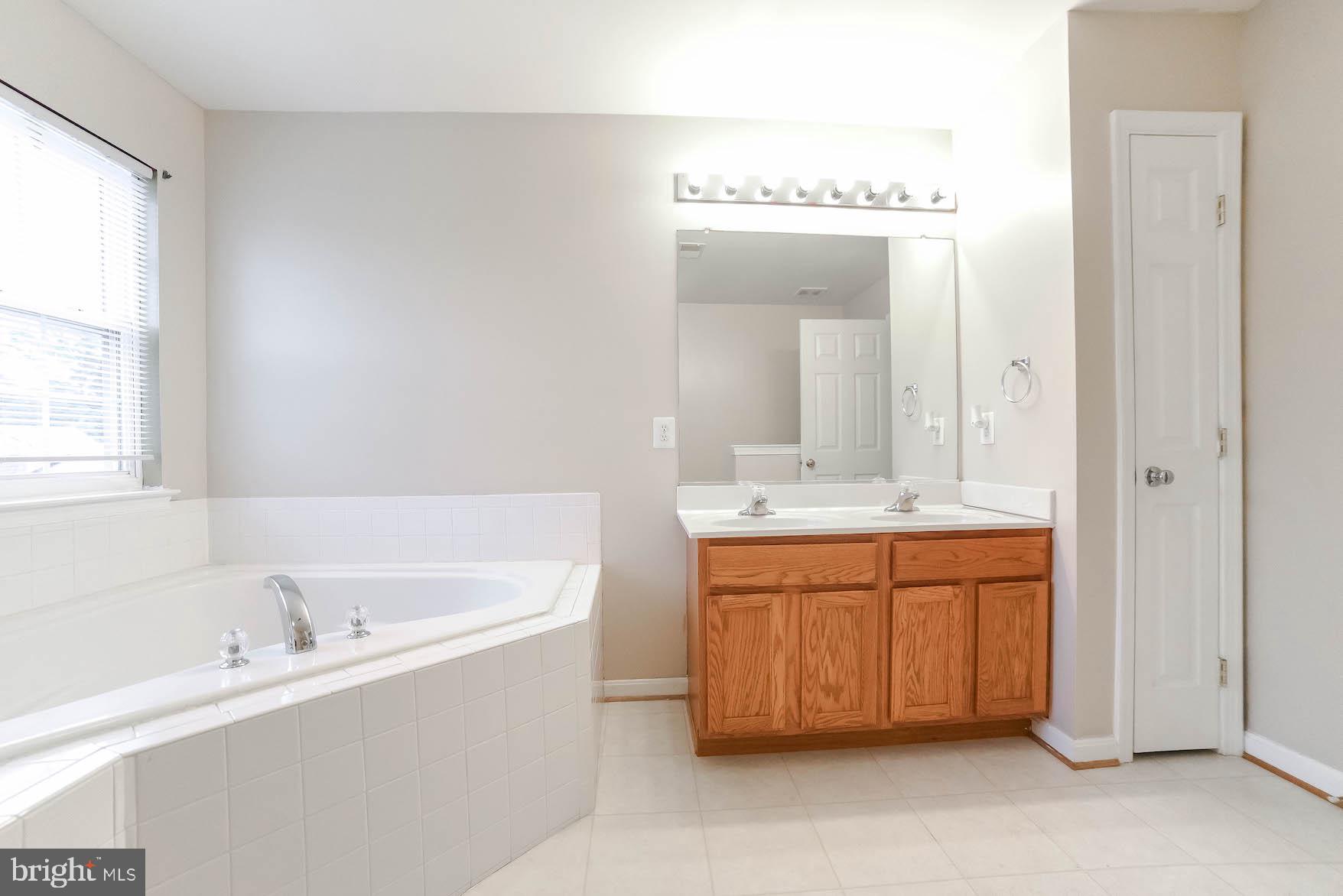 GREENBRIER - Residential