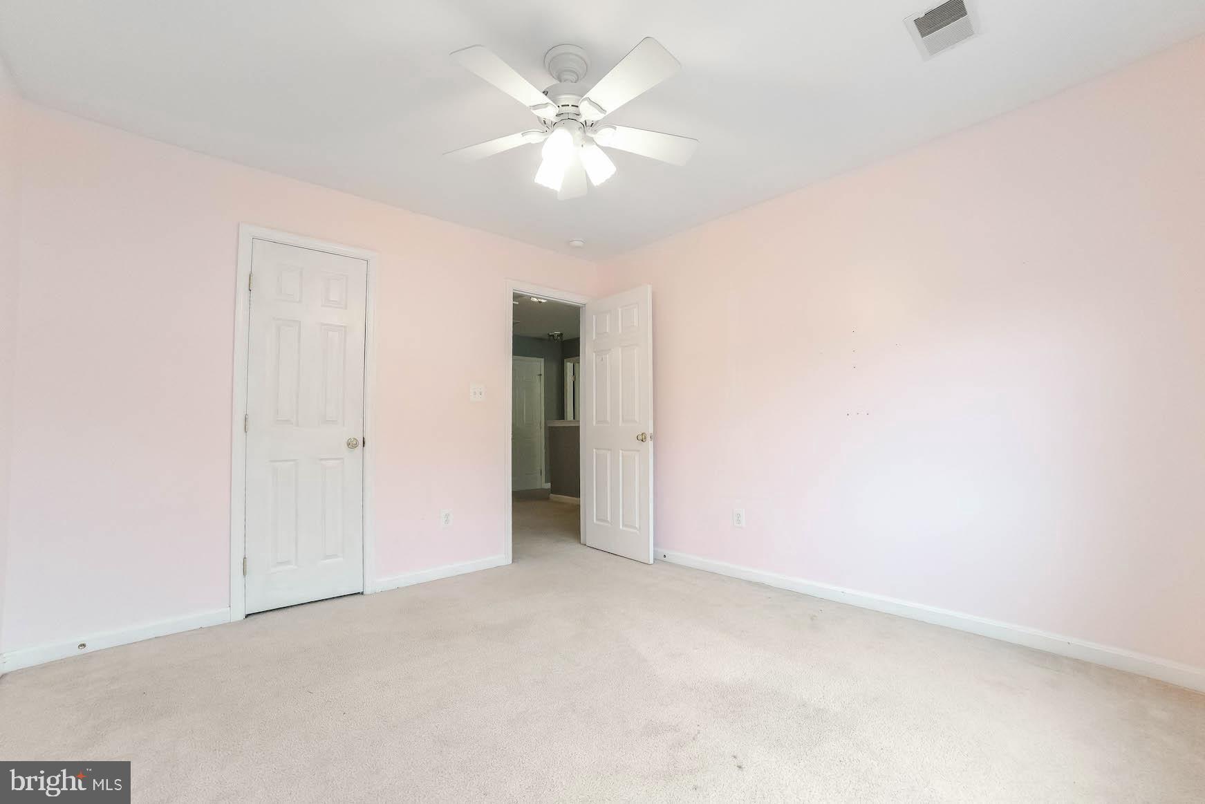 GREENBRIER - Residential