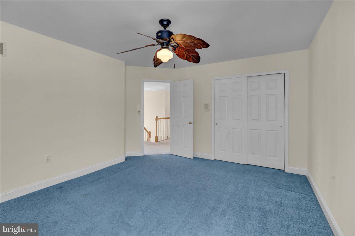 MARSHALL CREEK FAR - Residential