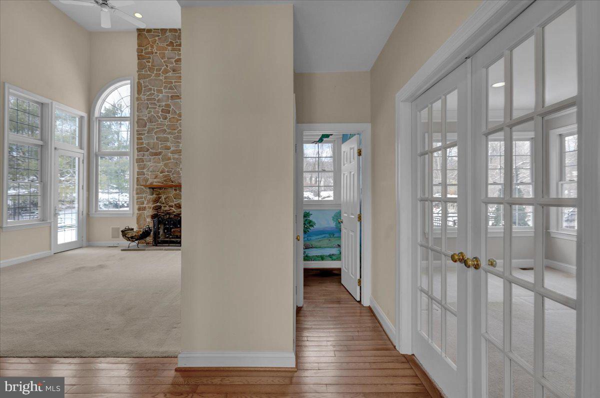 MARSHALL CREEK FAR - Residential