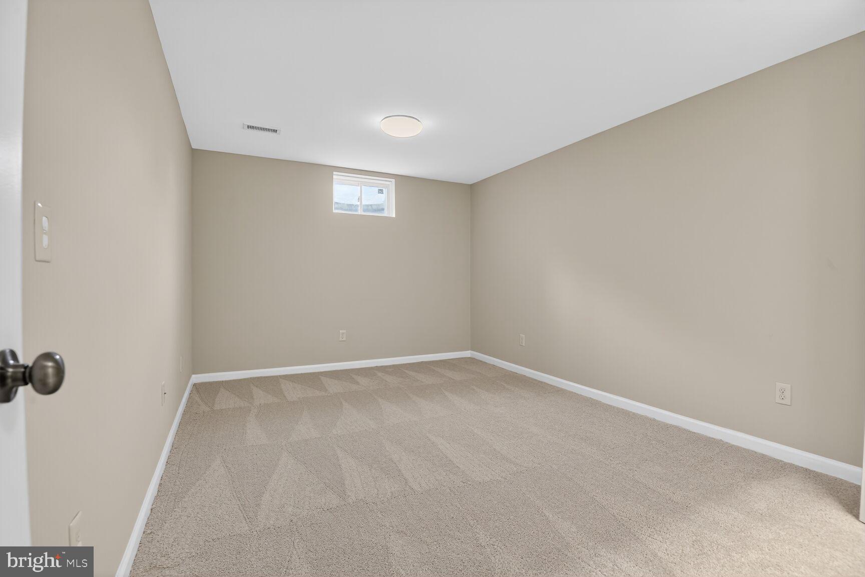 AVENDALE WOODLAND GROVE - Residential