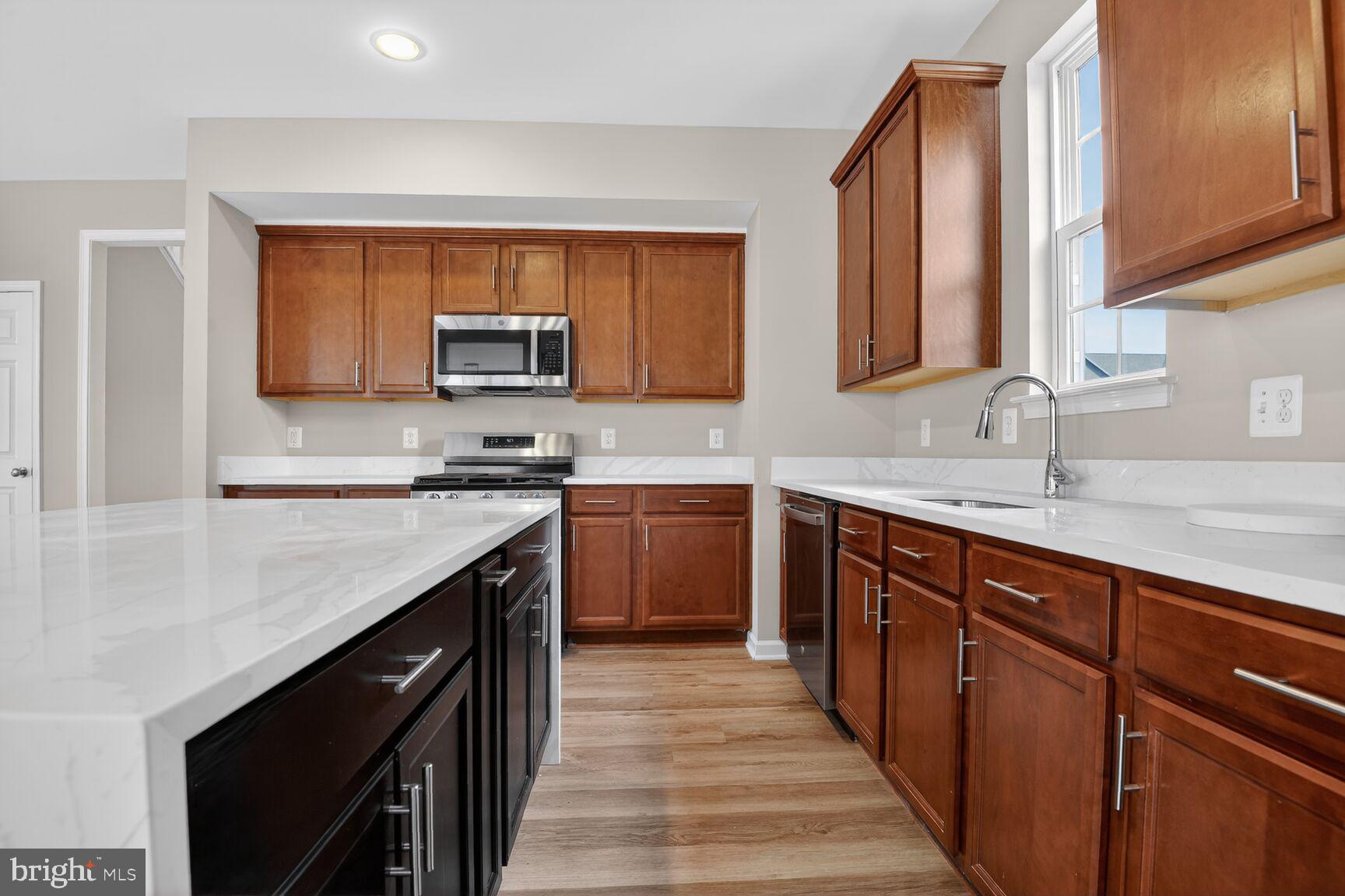 AVENDALE WOODLAND GROVE - Residential