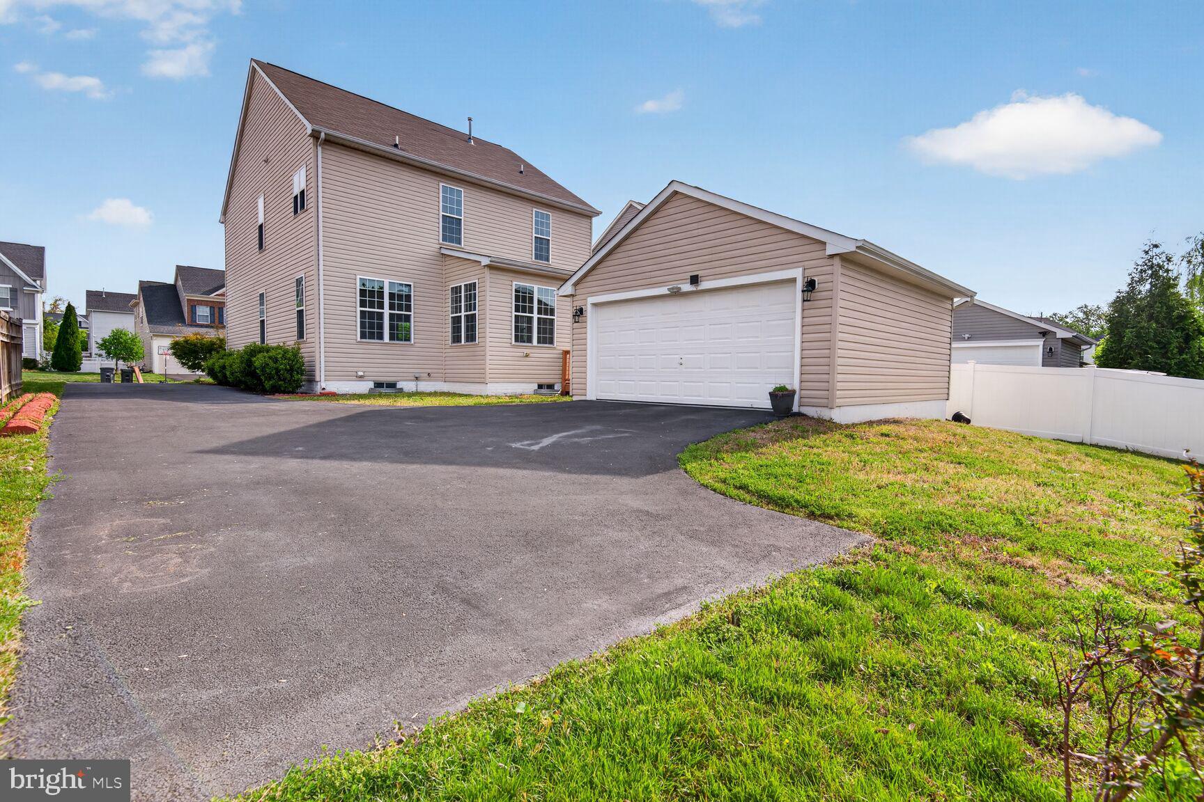 AVENDALE WOODLAND GROVE - Residential