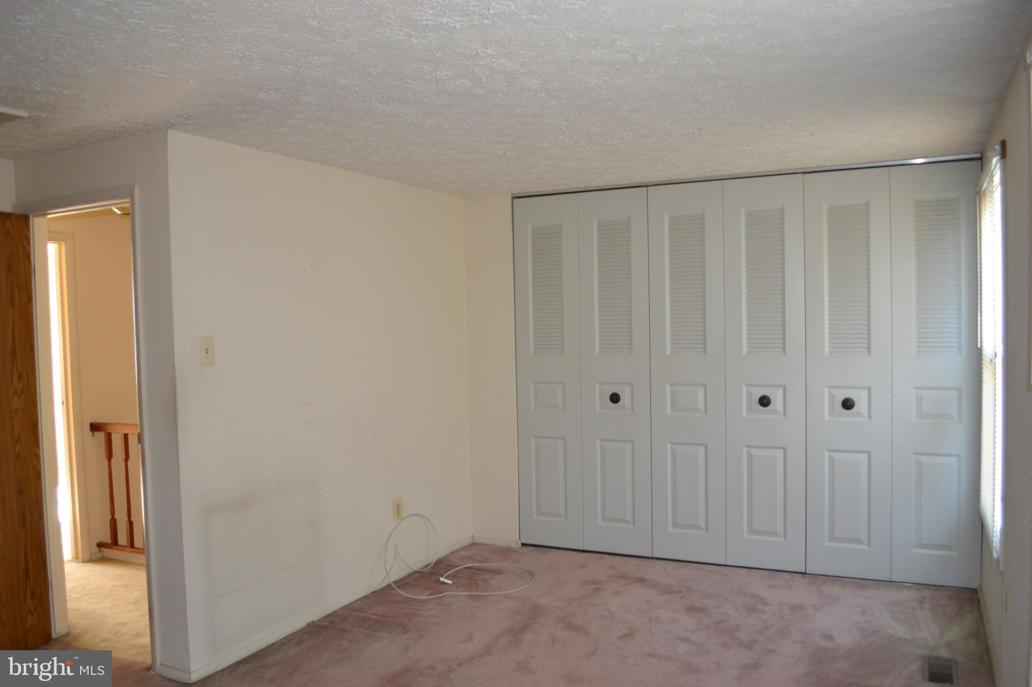 TWELVE TREES - Residential