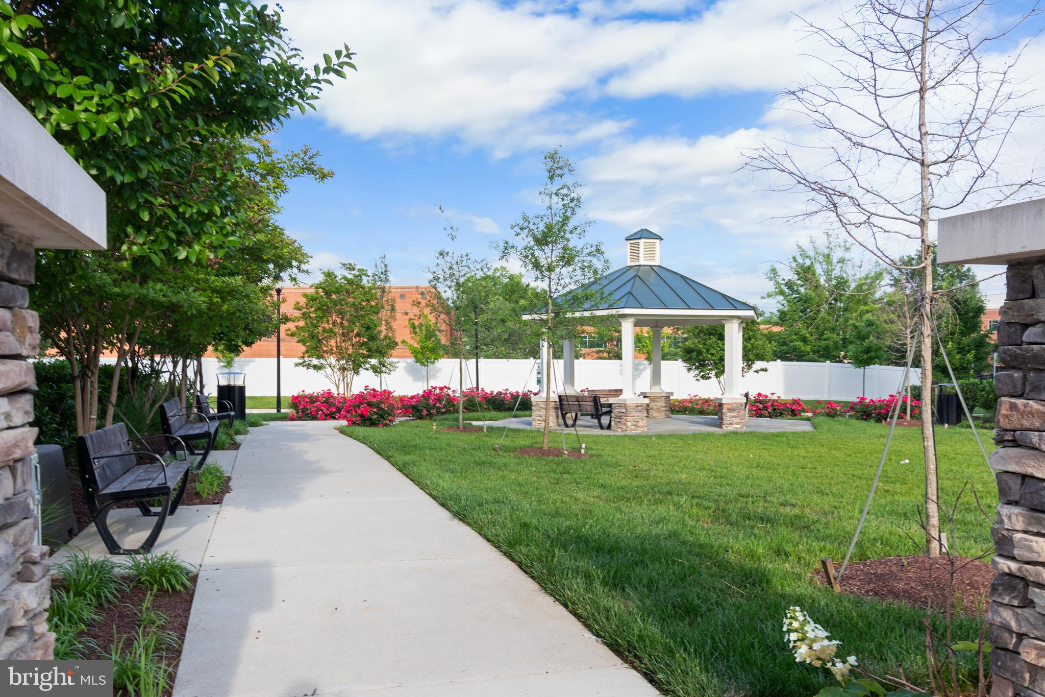 GLEN DALE COMMONS PHASE 2 - Residential