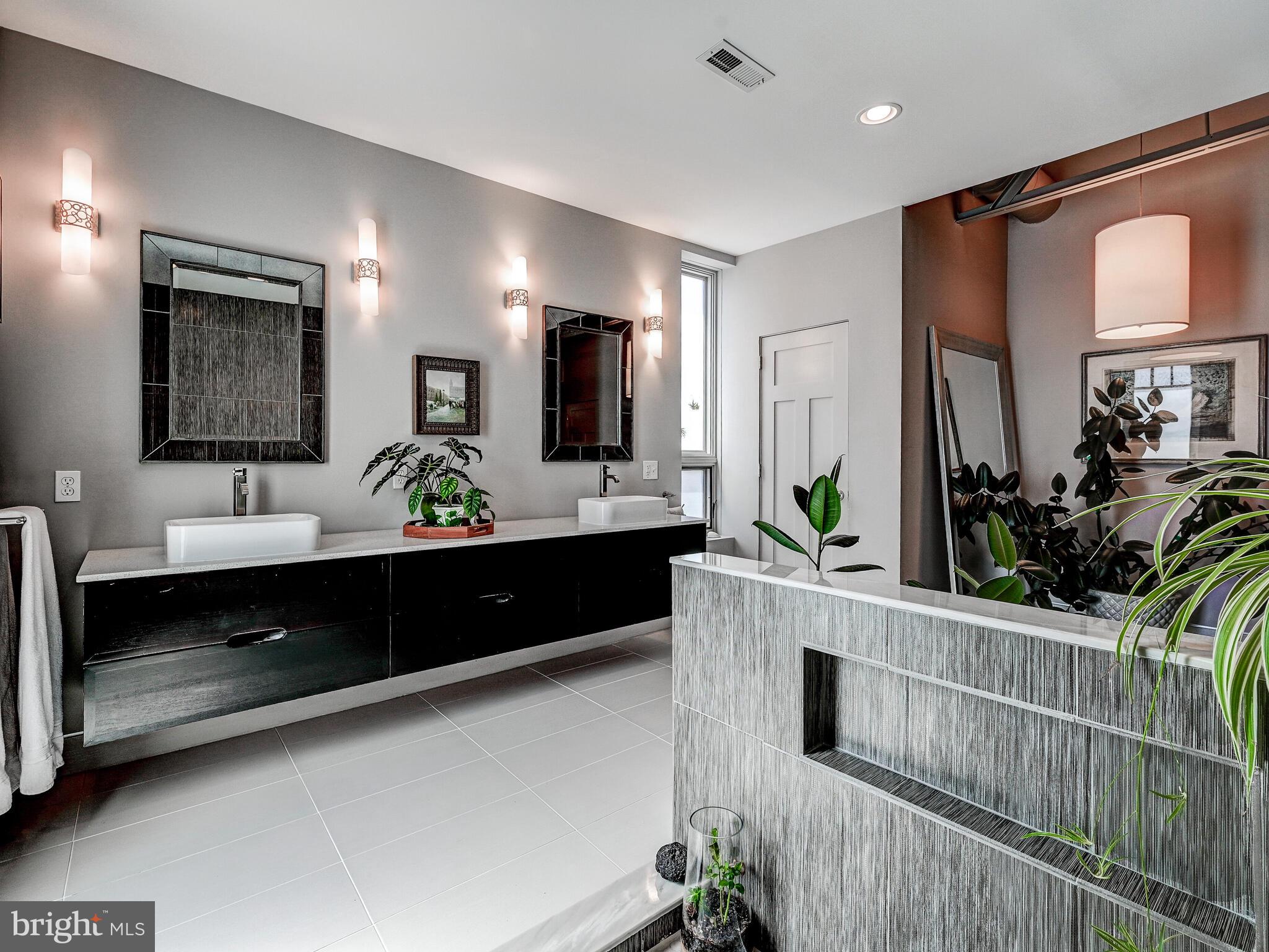 FELLS POINT HISTORIC DISTRICT - Residential