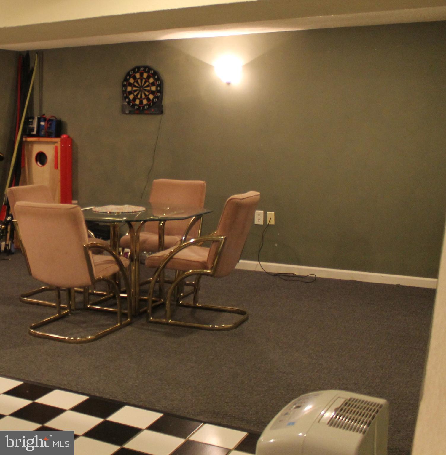 HEATHERWOOD HEIGHTS - Residential