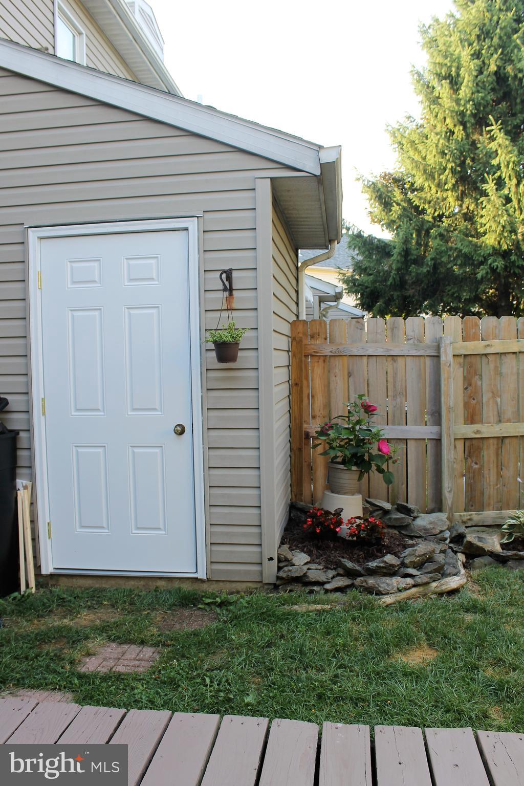 HEATHERWOOD HEIGHTS - Residential