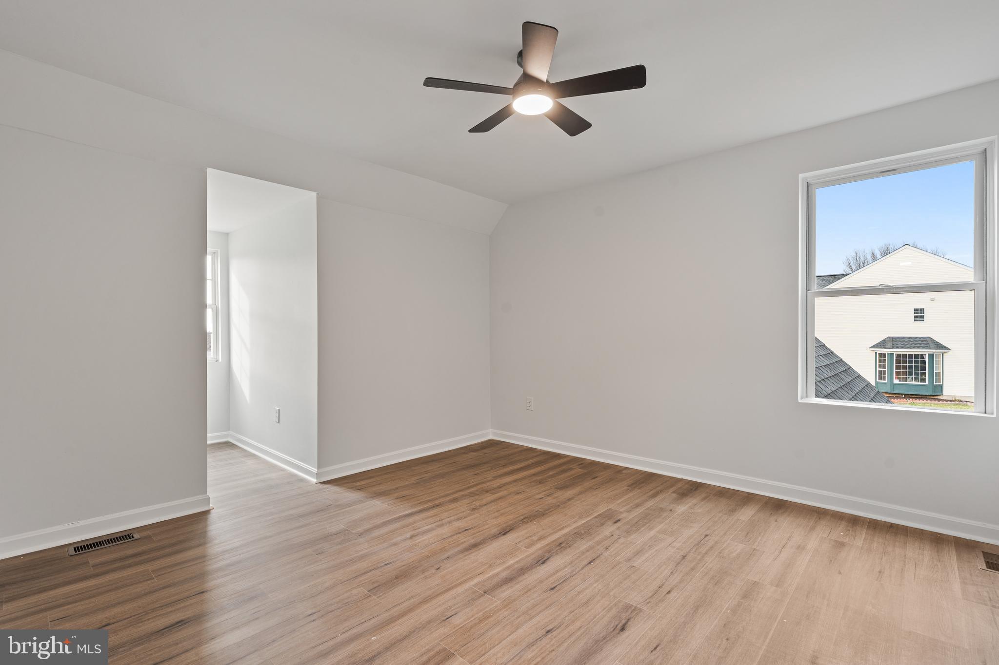 WHISPERING MEADOWS - Residential