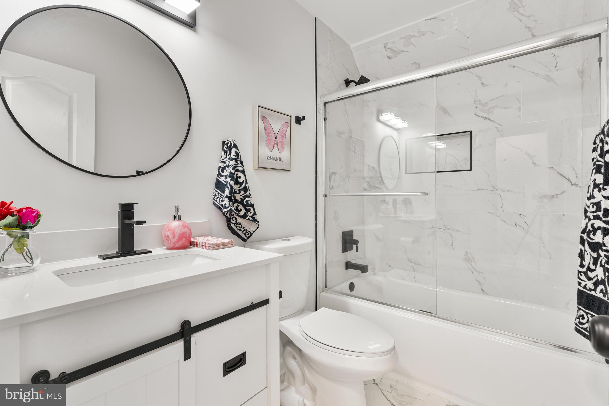 WHISPERING MEADOWS - Residential