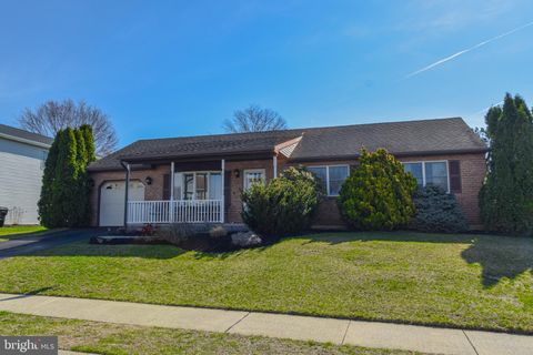 Homes For Sale - 205 Rose Lane<br/> READING, PA 19606