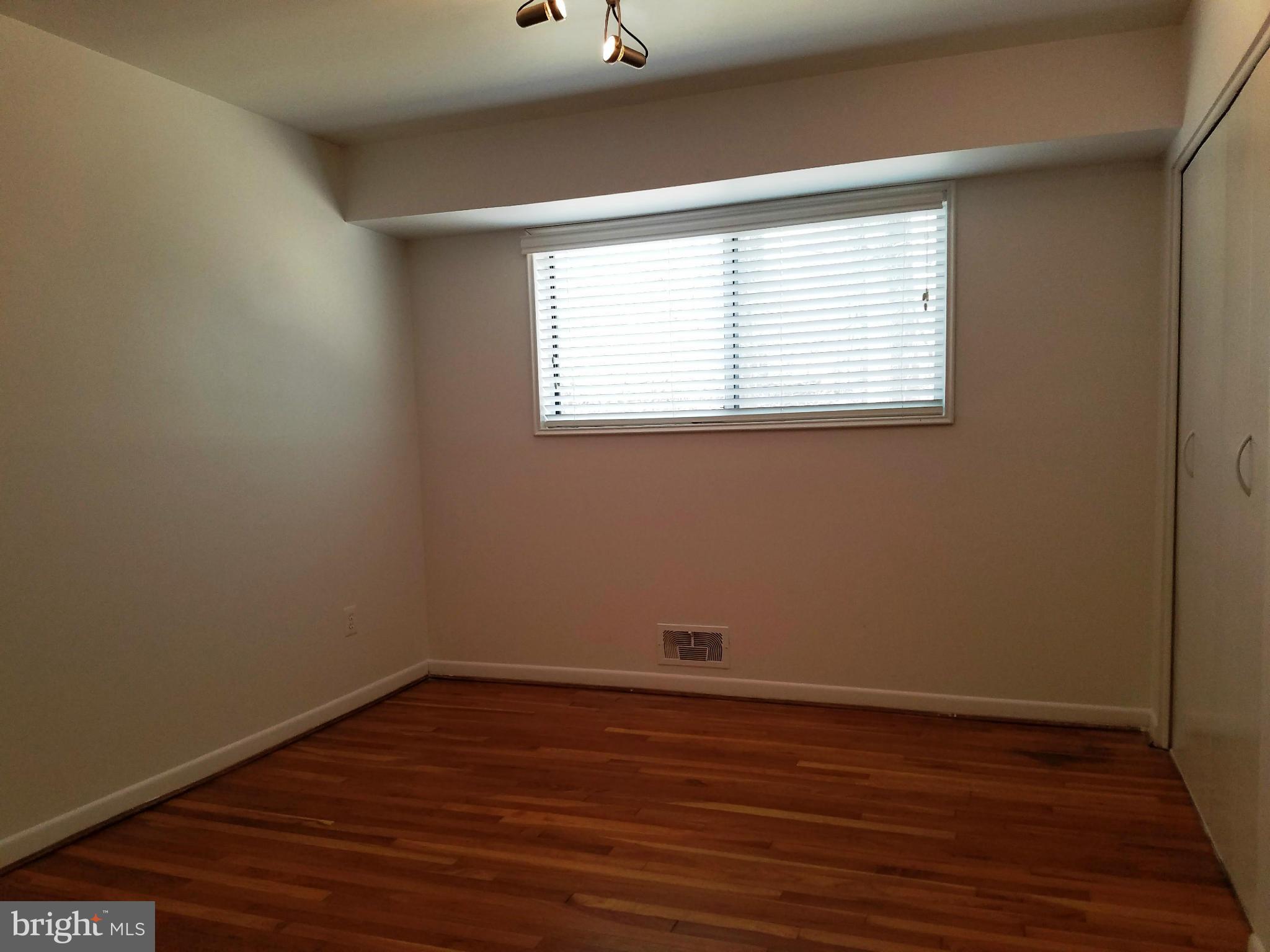 PARKSIDE CONDOMINIUMS - Residential Lease