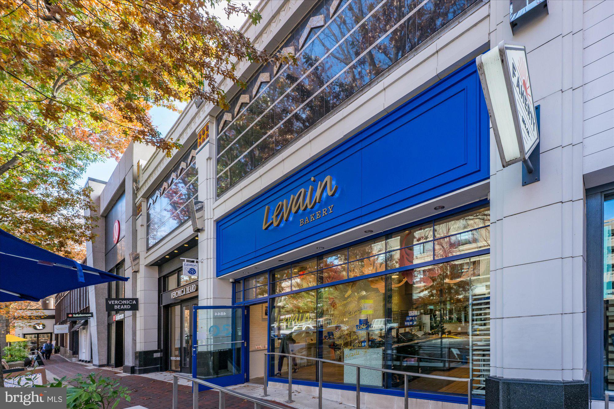 HAMPDEN ROW - Residential