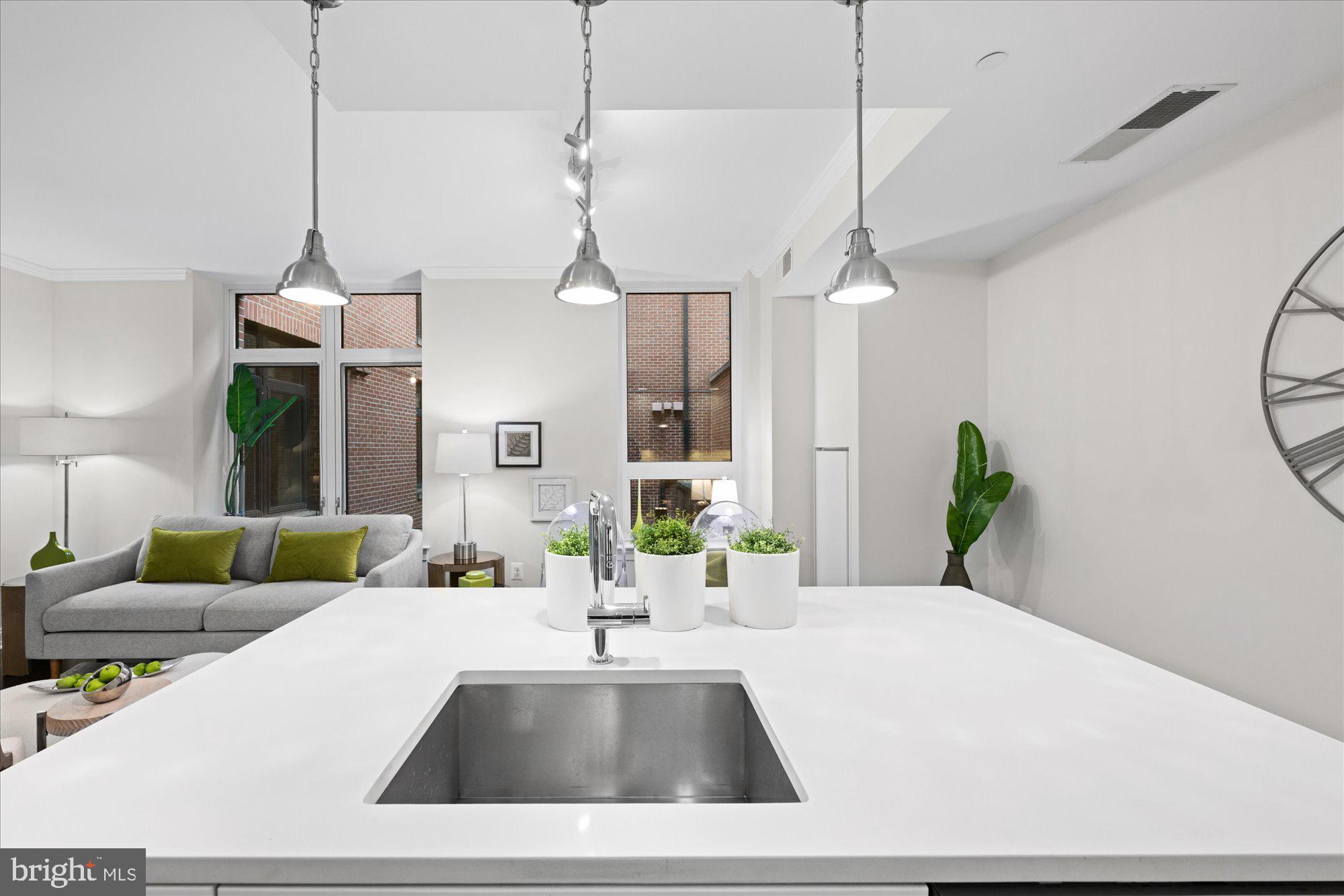 HAMPDEN ROW - Residential