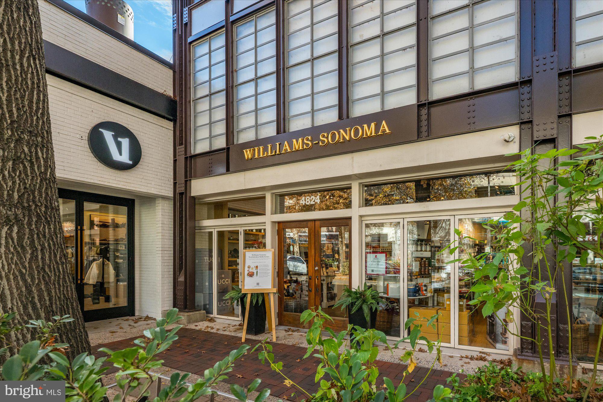 HAMPDEN ROW - Residential