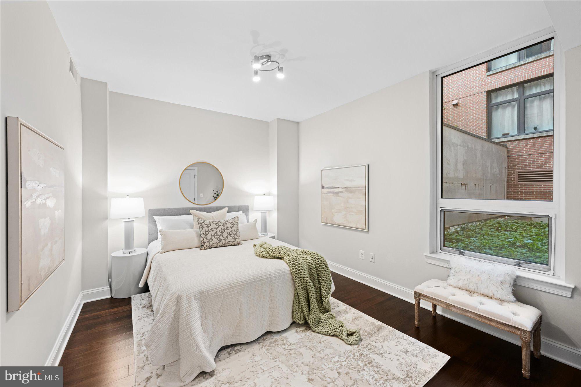 HAMPDEN ROW - Residential