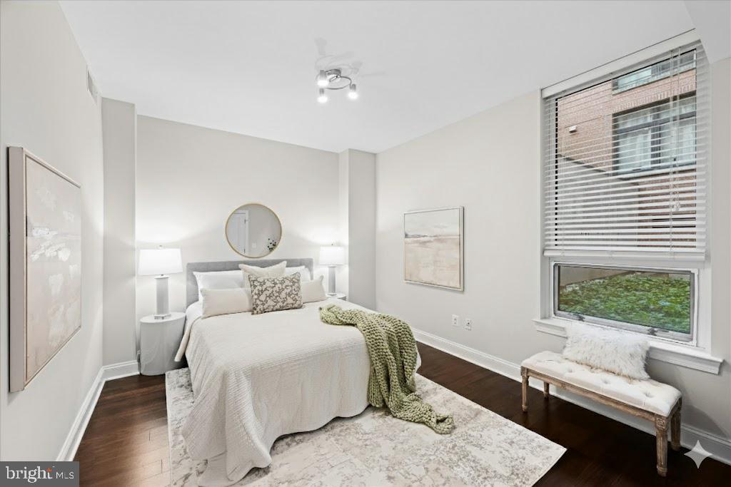 HAMPDEN ROW - Residential