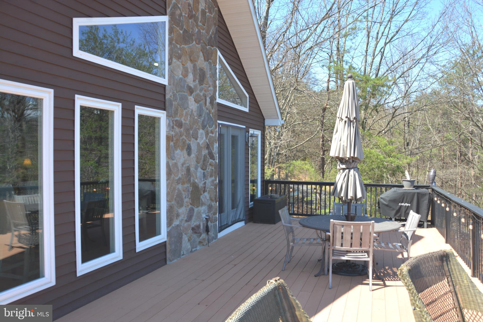 ASHTON WOODS - Residential